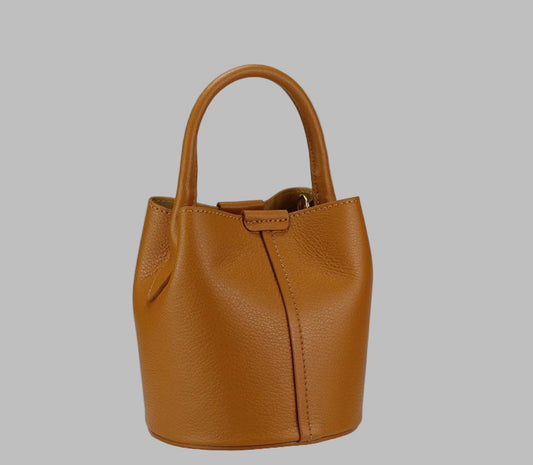 Adjustable Shoulder Bucket Bag - 100% Calf Leather, Adjustable Strap, Zipper Closure, Ideal for Everyday Use